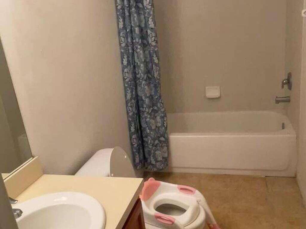 999 Carver Road, Palm Bay, FL 32909