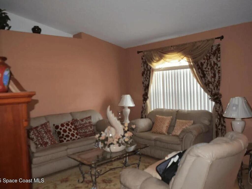 999 Carver Road, Palm Bay, FL 32909