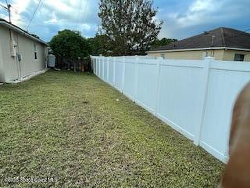 999 Carver Road, Palm Bay, FL 32909