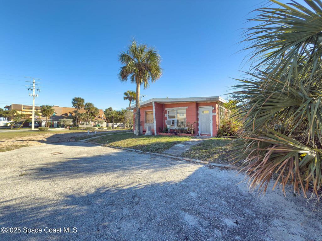 465 Jackson Avenue, Cape Canaveral, FL 32920