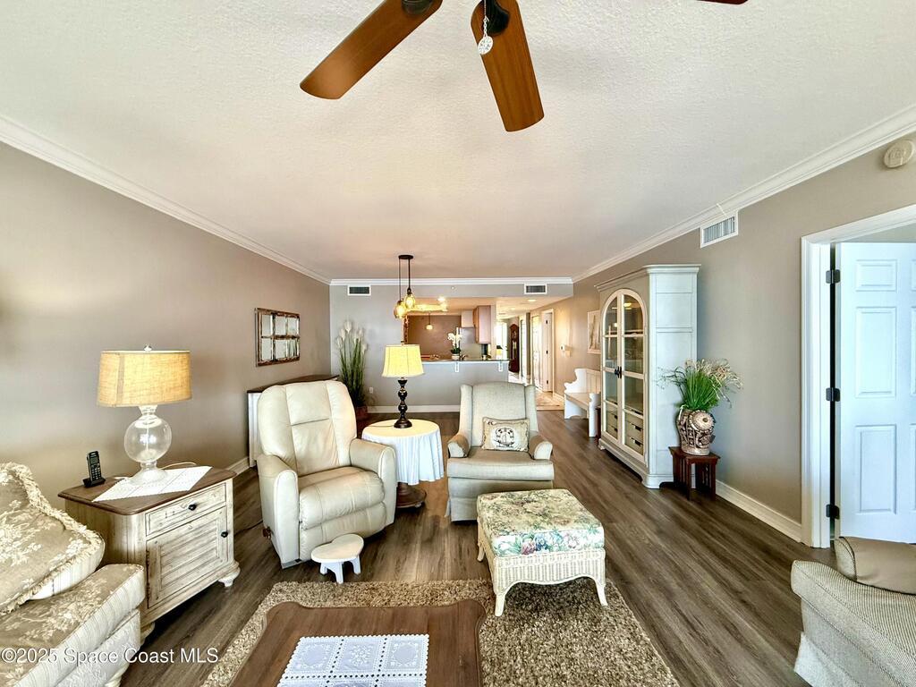 7 Indian River Avenue, Titusville, FL 32796