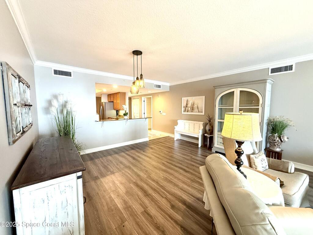 7 Indian River Avenue, Titusville, FL 32796