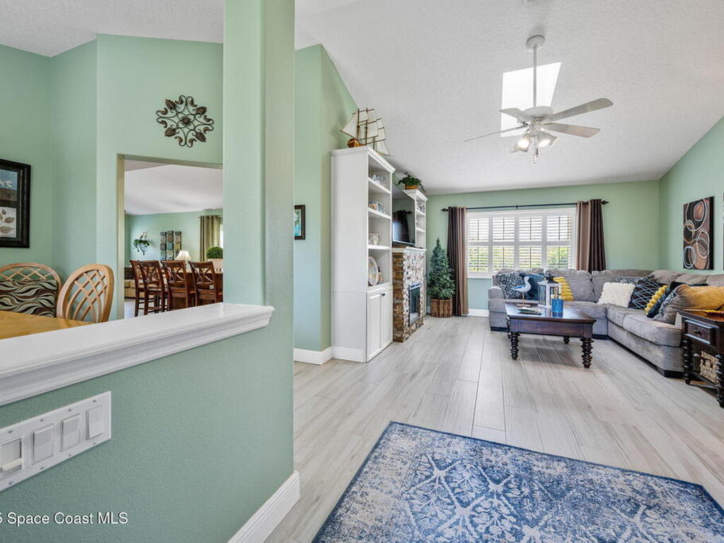 4385 Windover Way, Melbourne, FL 32934