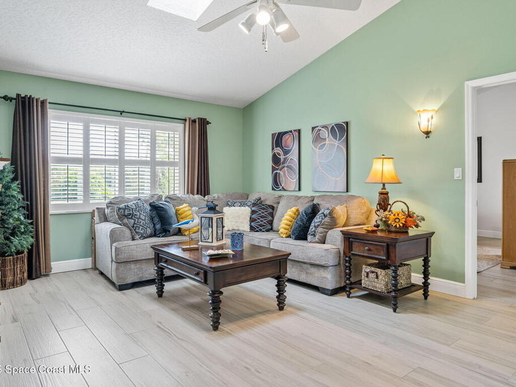 4385 Windover Way, Melbourne, FL 32934