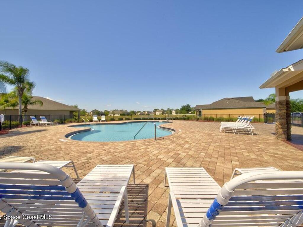 264 Wishing Well Circle, Palm Bay, FL 32908