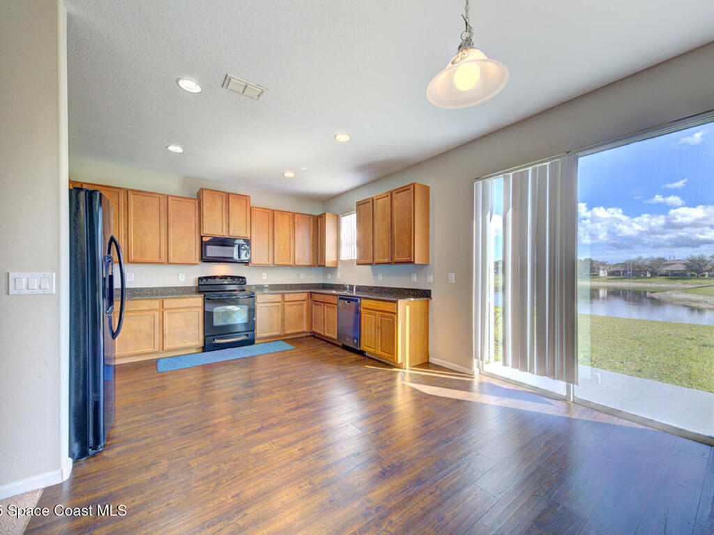 264 Wishing Well Circle, Palm Bay, FL 32908