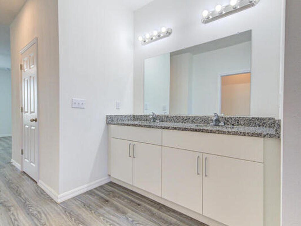 906 Tolson Street, Palm Bay, FL 32909