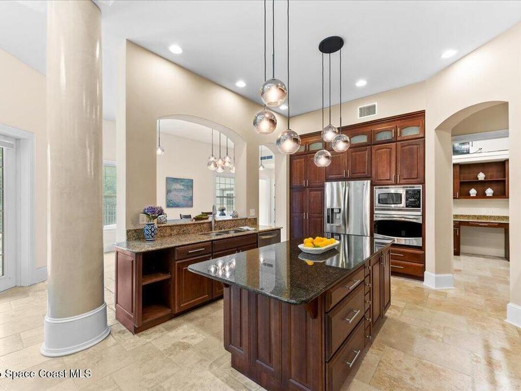 51 Bayshore Court, Rockledge, FL 32955