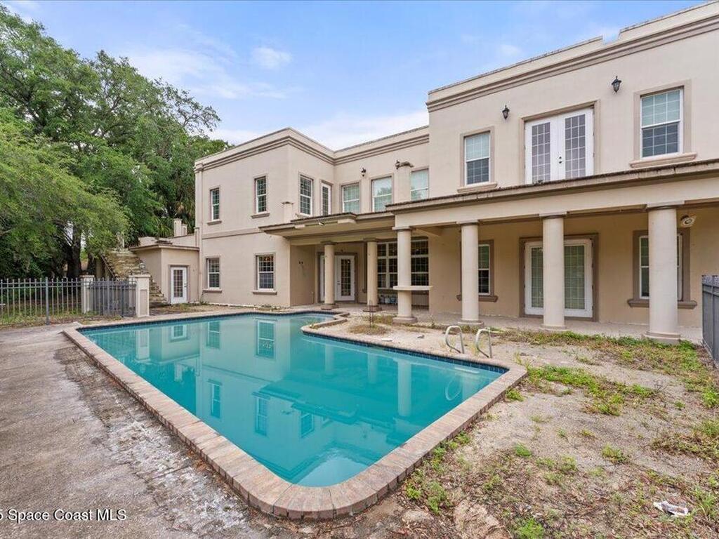 51 Bayshore Court, Rockledge, FL 32955