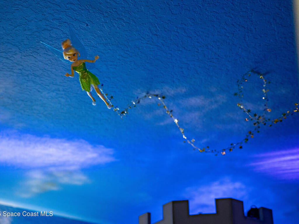 2735 Calabria Avenue, Davenport, FL 33897