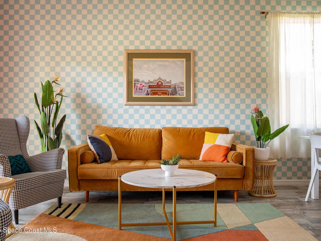 2735 Calabria Avenue, Davenport, FL 33897