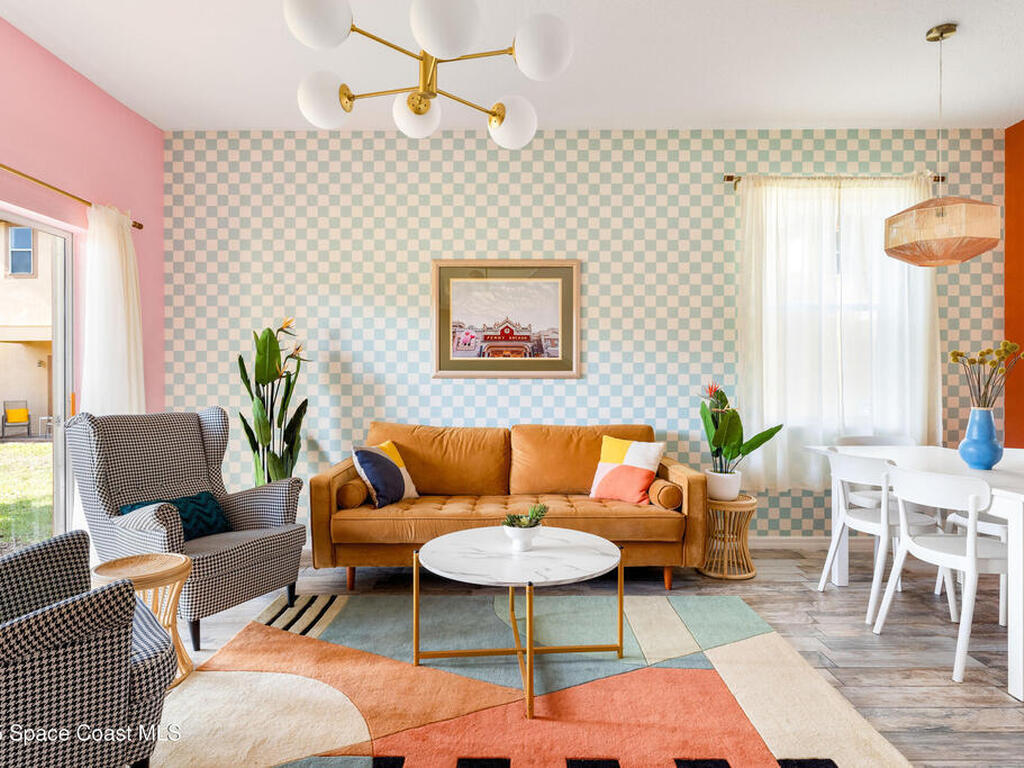 2735 Calabria Avenue, Davenport, FL 33897