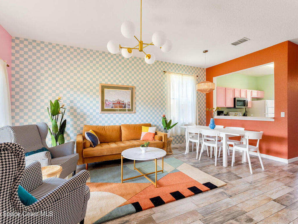 2735 Calabria Avenue, Davenport, FL 33897