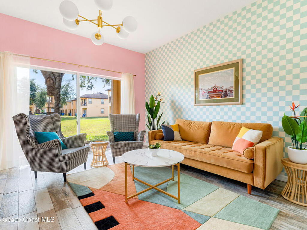 2735 Calabria Avenue, Davenport, FL 33897