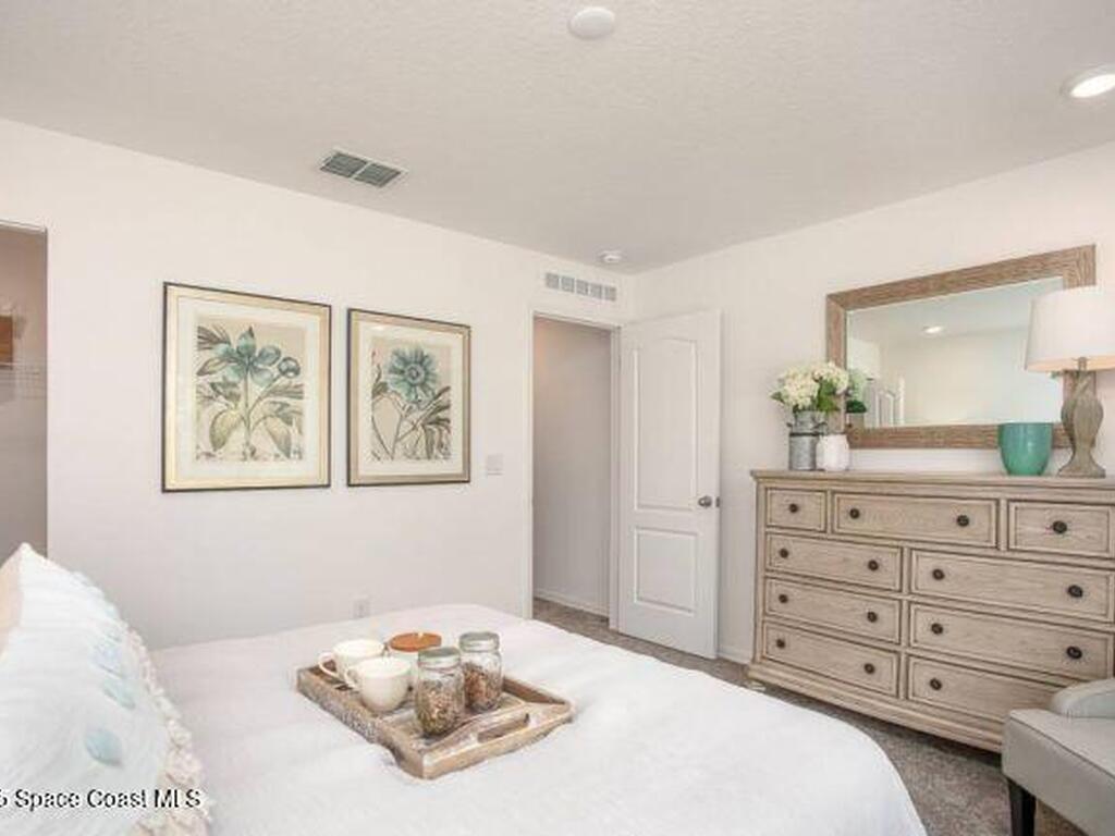 498 Lambert Street, Palm Bay, FL 32908