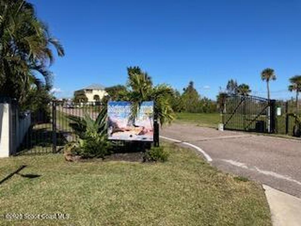 1705 Sun Pointe Place, Merritt Island, FL 32952