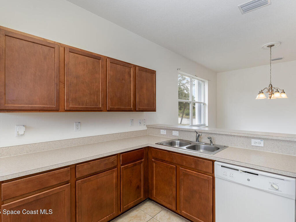2362 Planter Ridge Court, Palm Bay, FL 32909