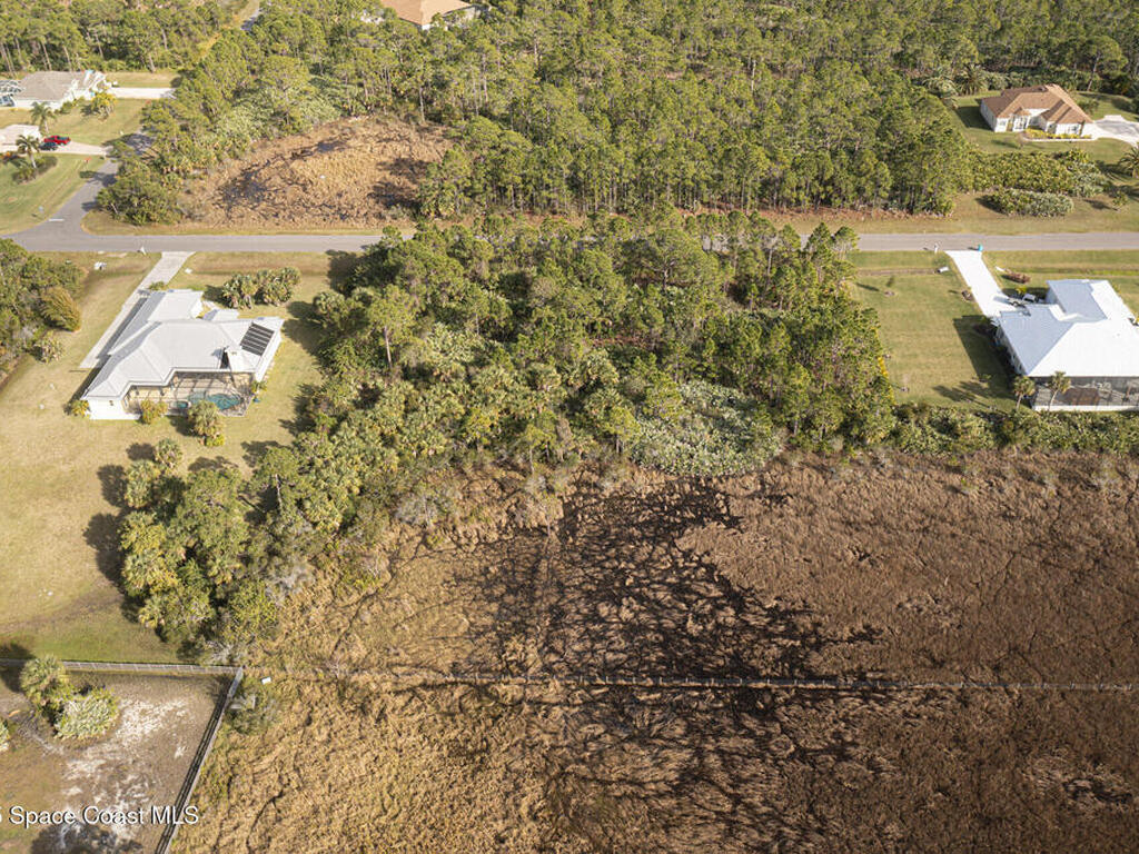 6970 Hacienda Drive, Grant Valkaria, FL 32949