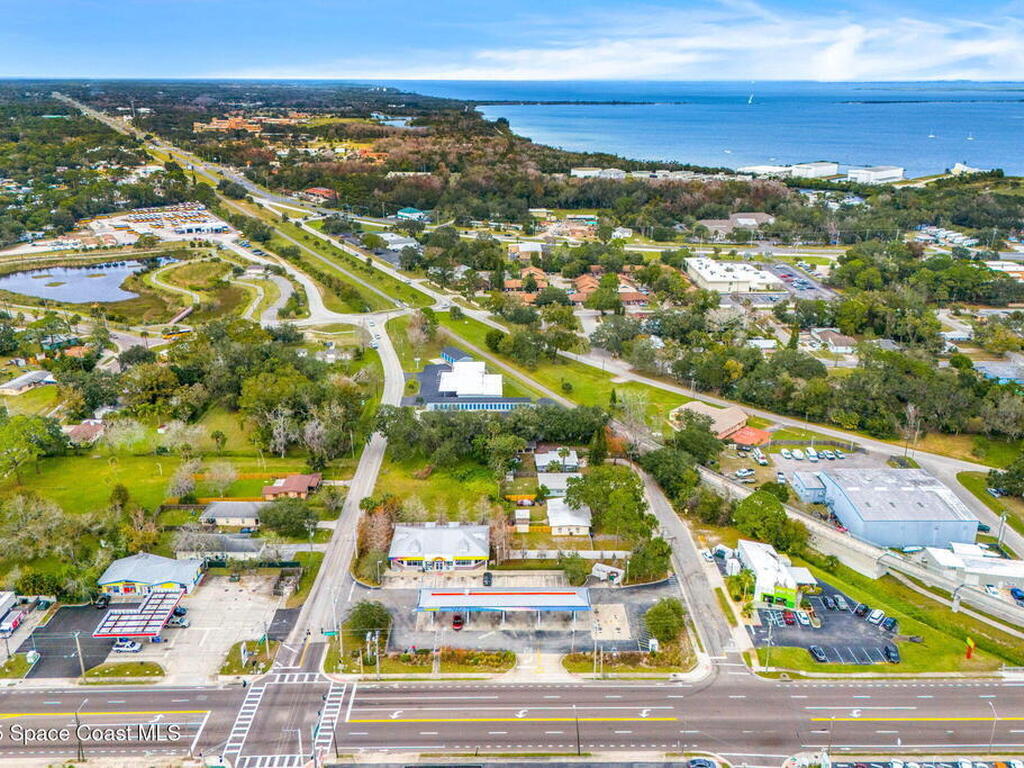 19 N Park Avenue, Titusville, FL 32796