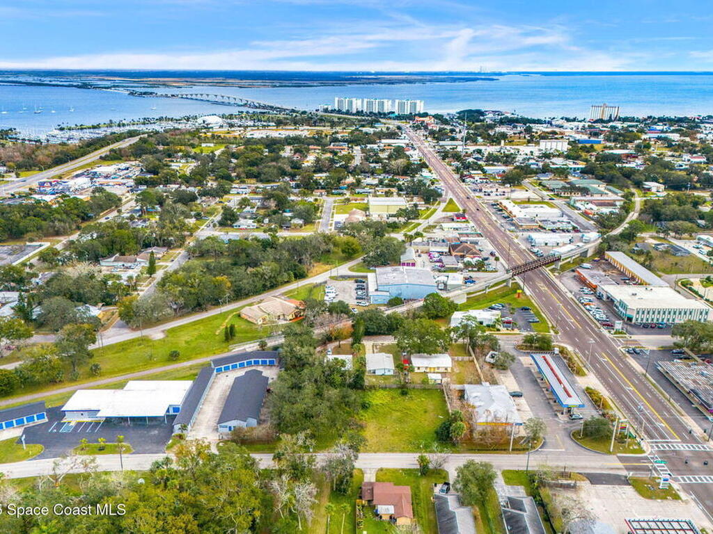 19 N Park Avenue, Titusville, FL 32796