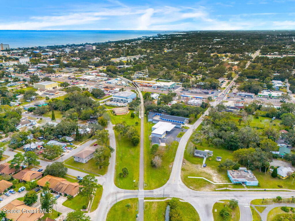 19 N Park Avenue, Titusville, FL 32796