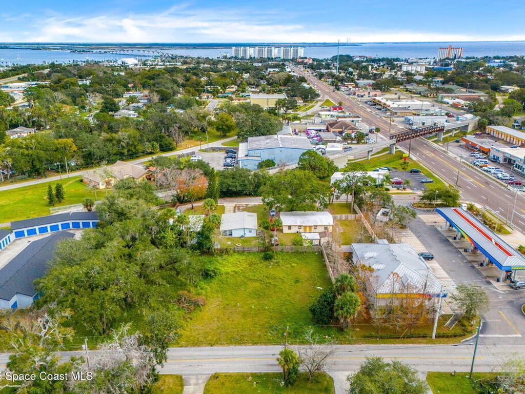 19 N Park Avenue, Titusville, FL 32796