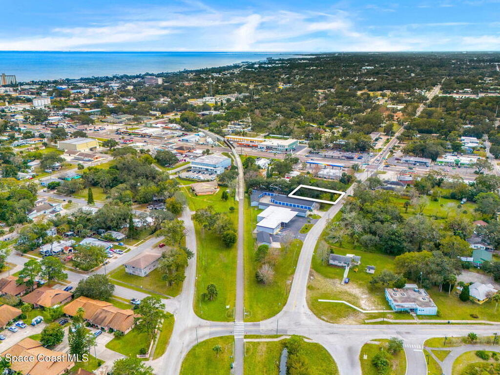 19 N Park Avenue, Titusville, FL 32796