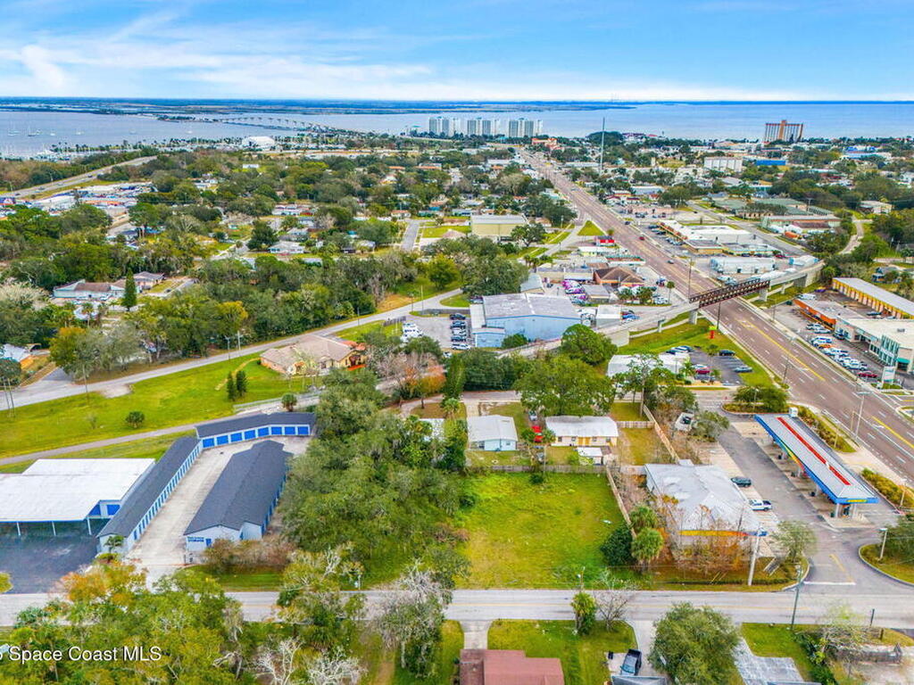 19 N Park Avenue, Titusville, FL 32796