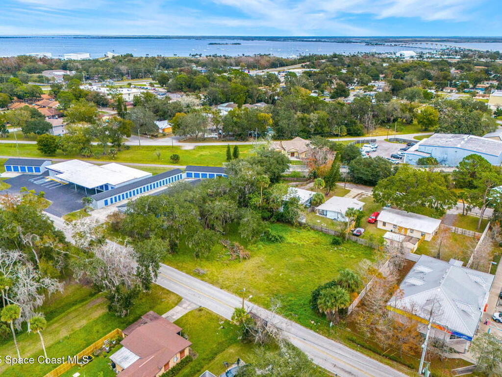 19 N Park Avenue, Titusville, FL 32796