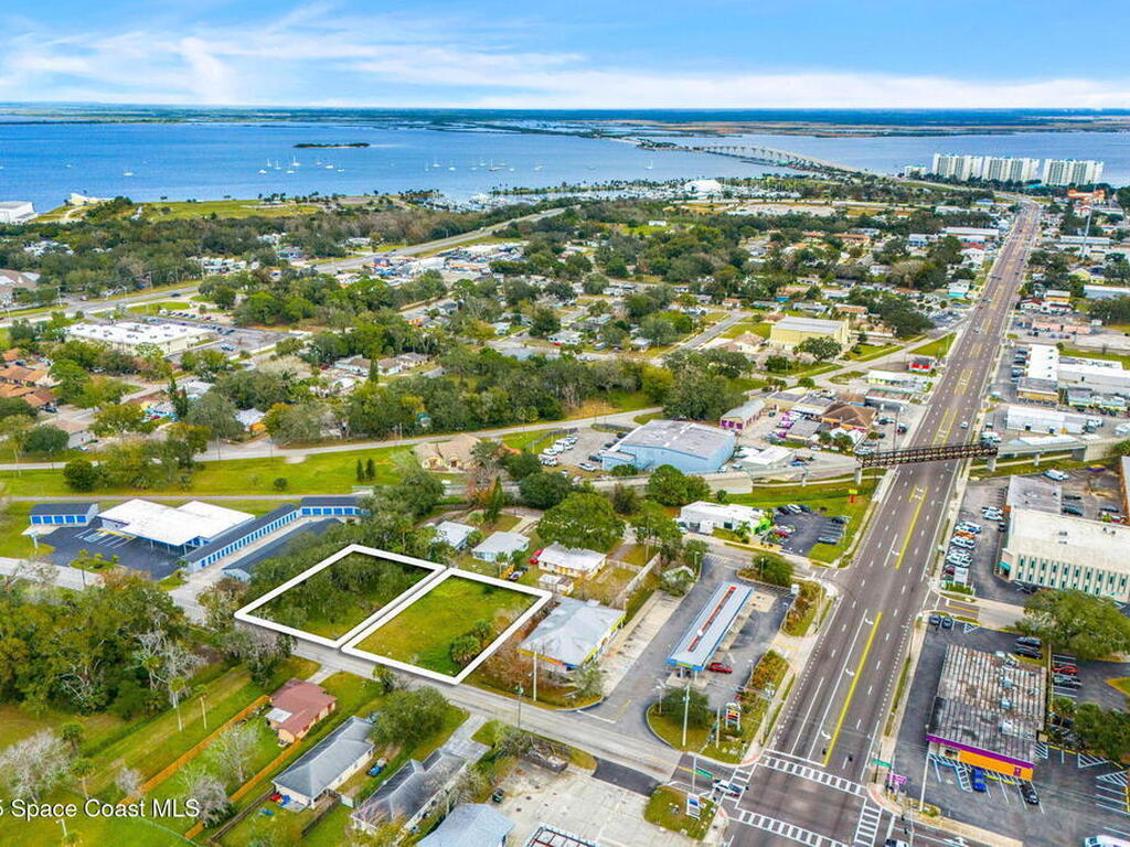 17 & 19 N Park Avenue, Titusville, FL 32796