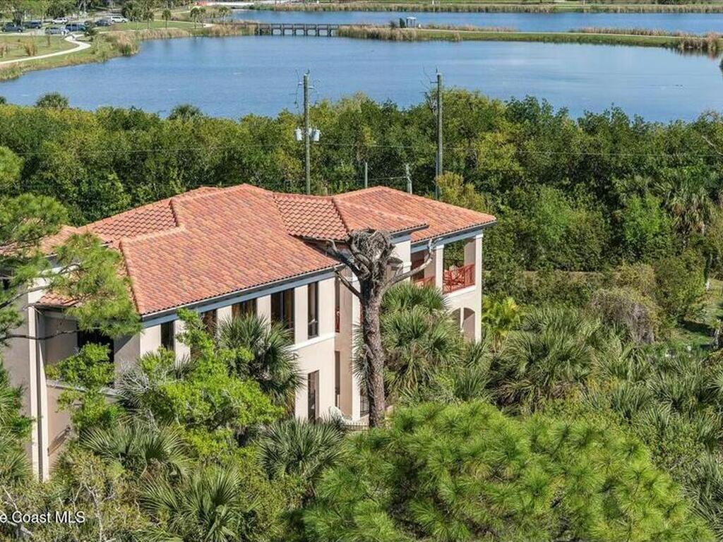 735 Pilot Lane, Merritt Island, FL 32952
