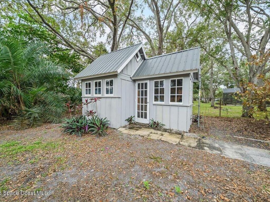 145 Crispin Street, Merritt Island, FL 32952