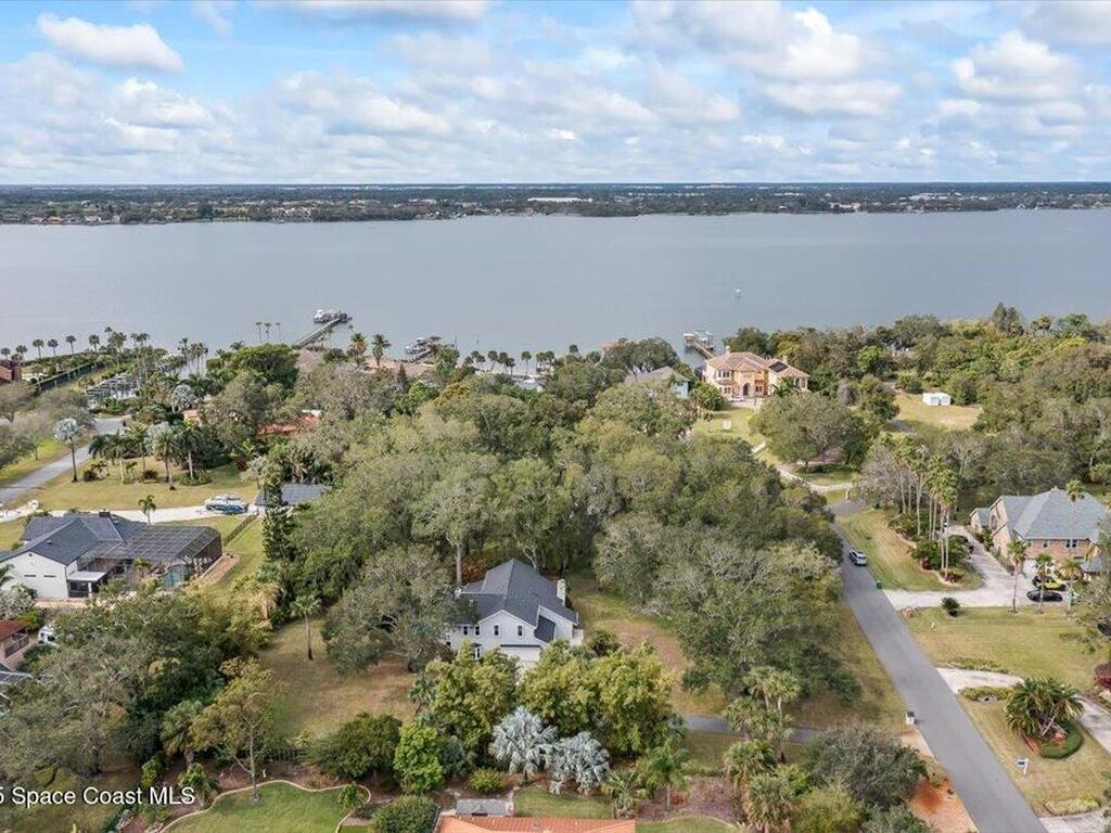 145 Crispin Street, Merritt Island, FL 32952