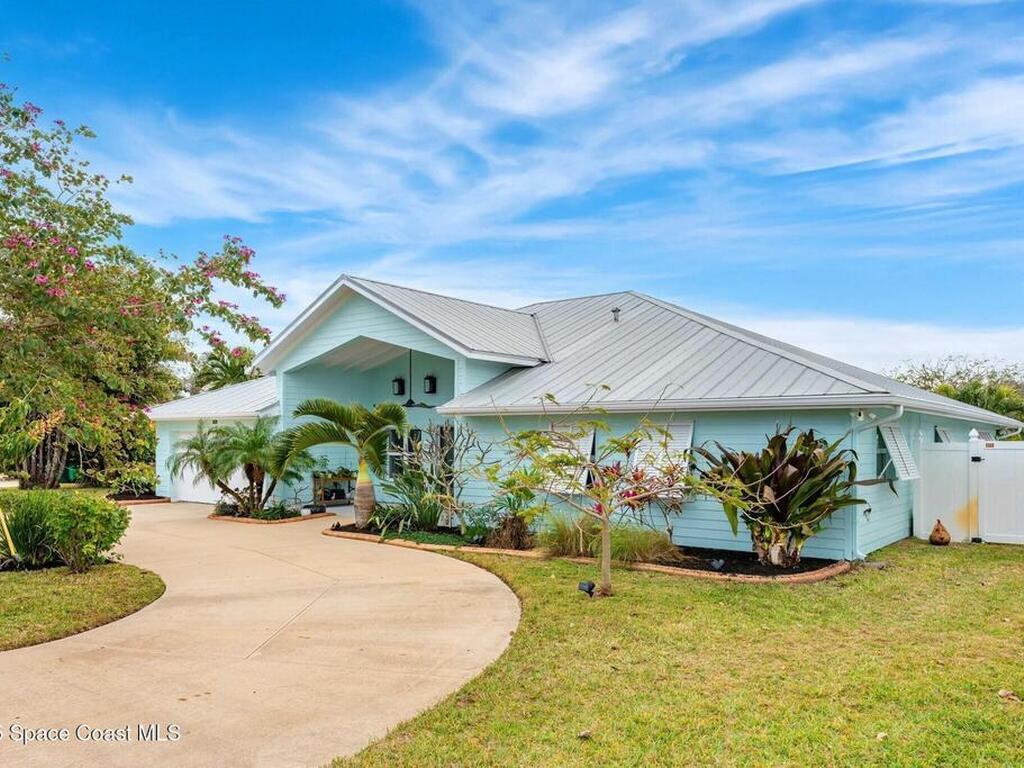 1539 Bayshore Drive, Cocoa Beach, FL 32931