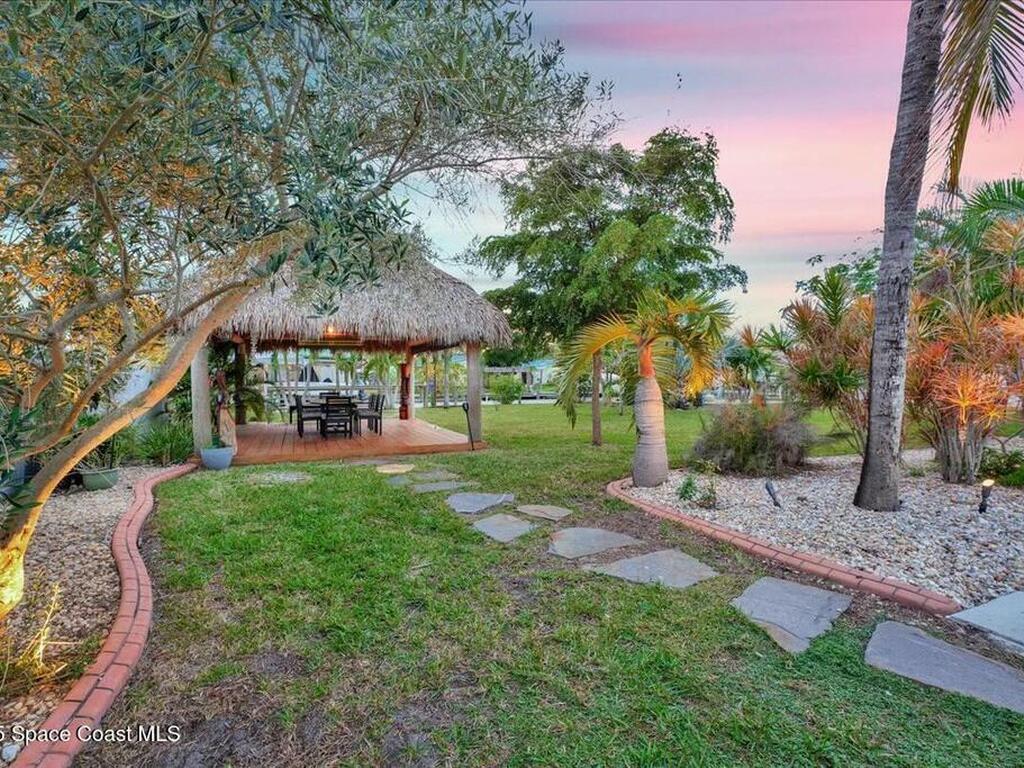 1539 Bayshore Drive, Cocoa Beach, FL 32931