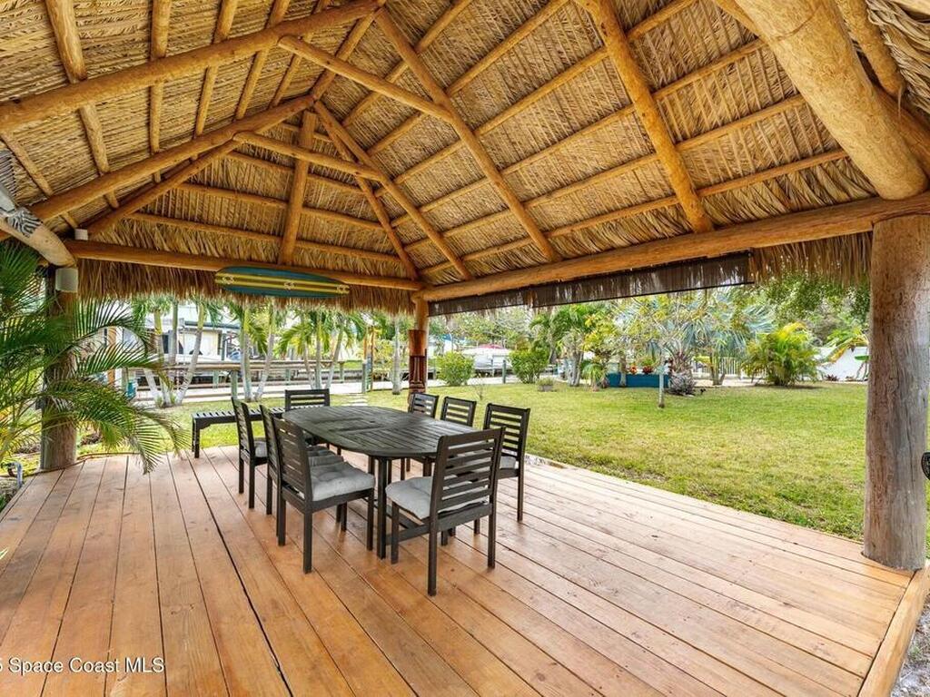 1539 Bayshore Drive, Cocoa Beach, FL 32931