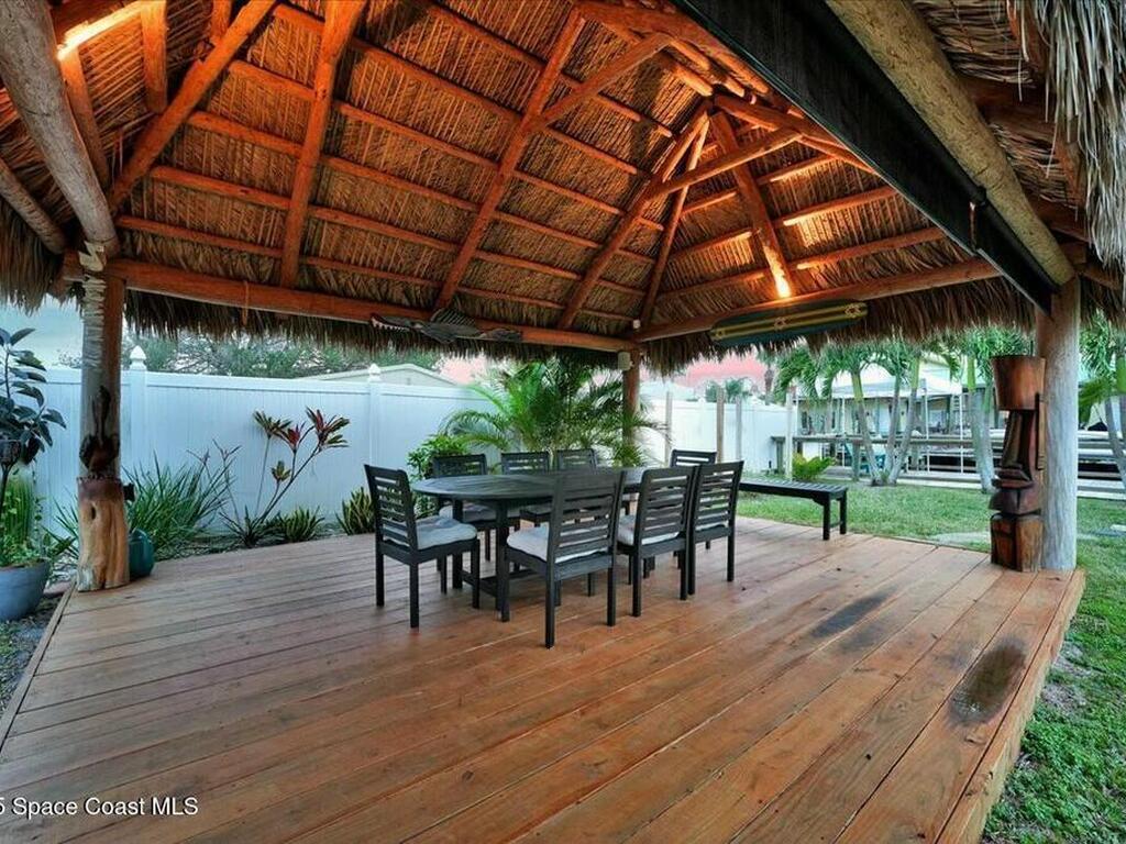 1539 Bayshore Drive, Cocoa Beach, FL 32931
