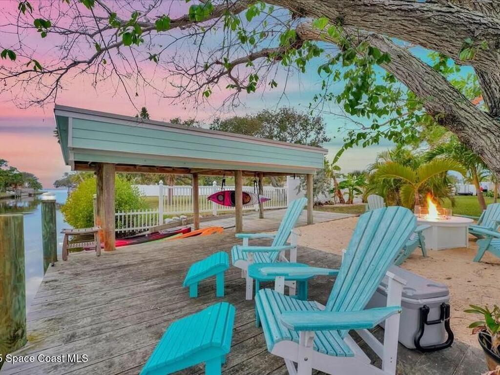 1539 Bayshore Drive, Cocoa Beach, FL 32931