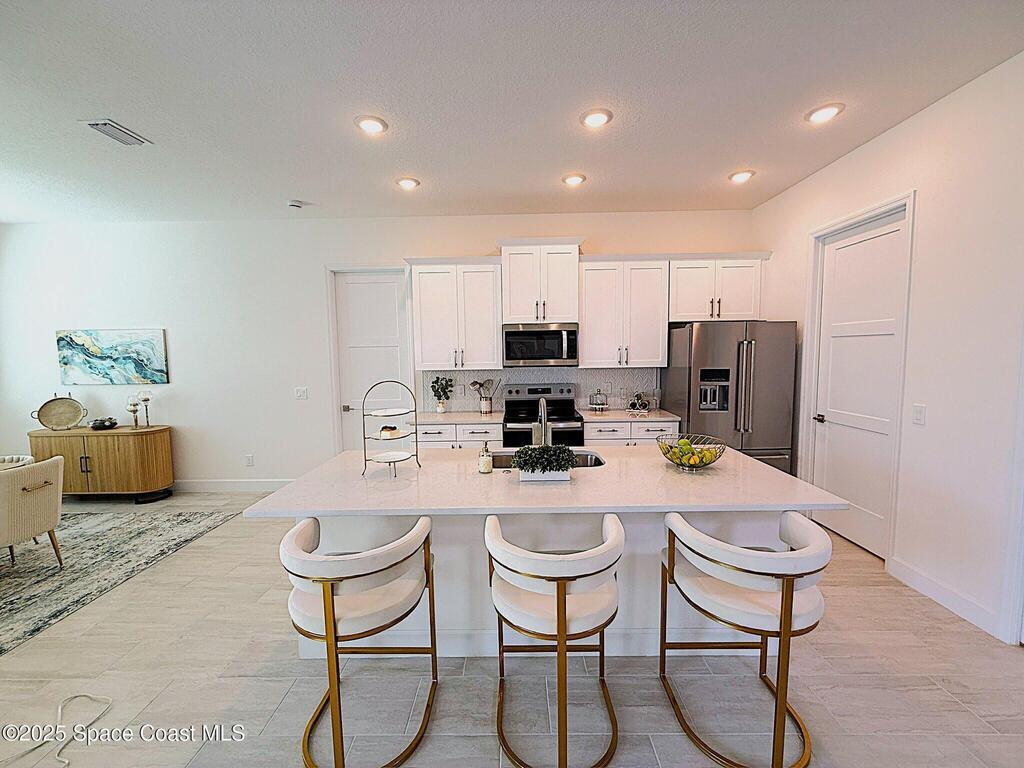 557 Castana Avenue, Palm Bay, FL 32909