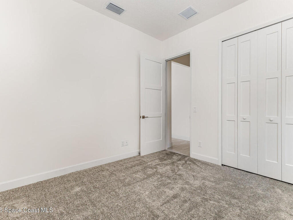 557 Castana Avenue, Palm Bay, FL 32909