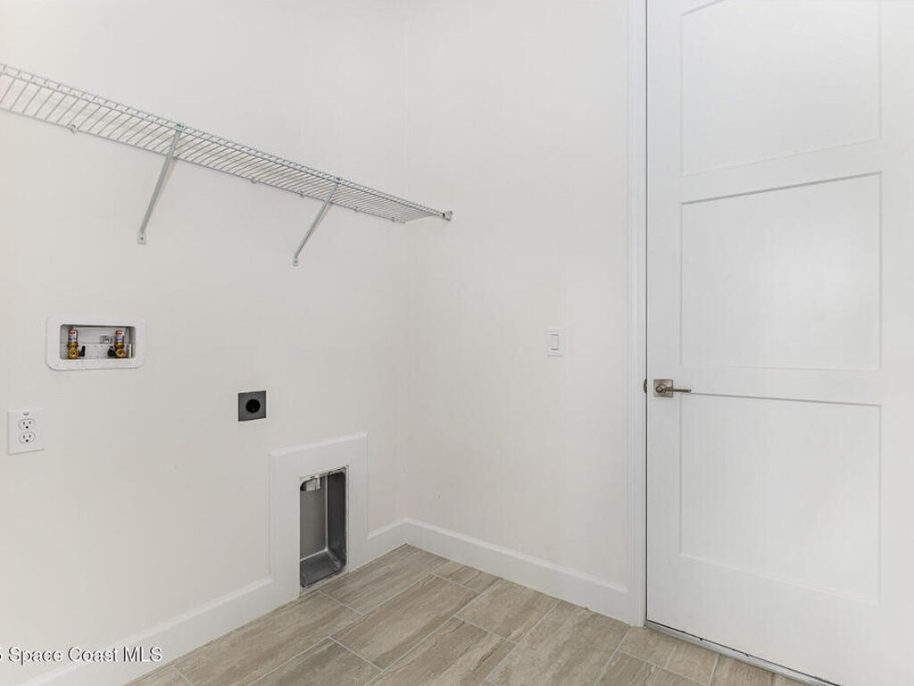 557 Castana Avenue, Palm Bay, FL 32909