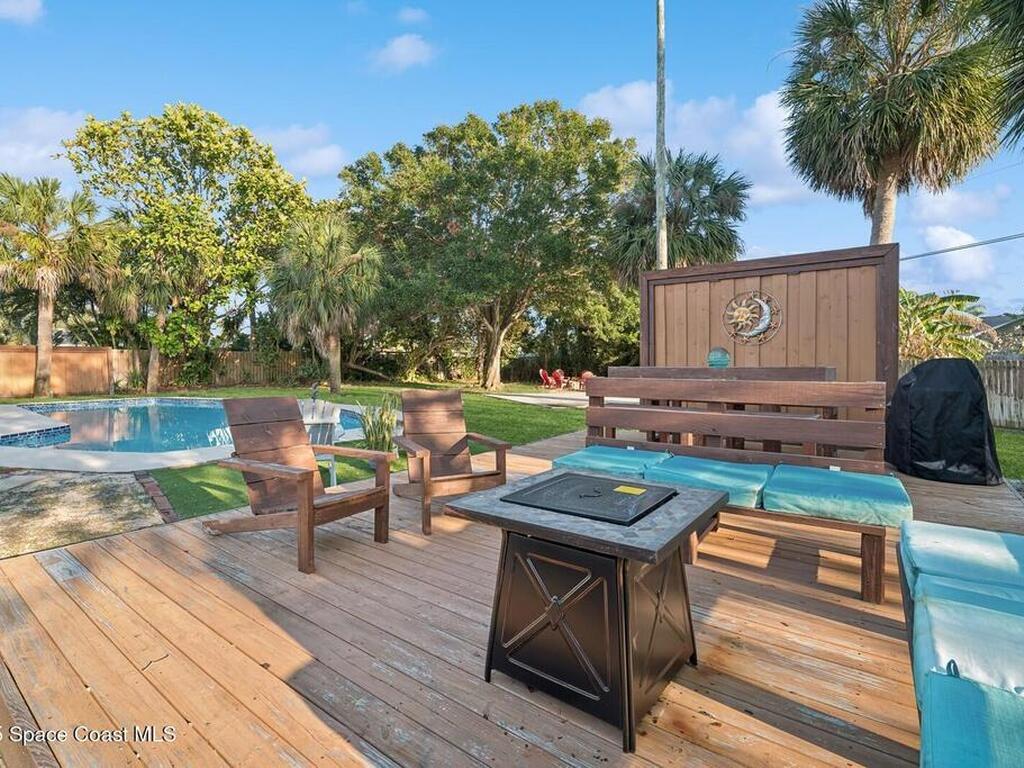 285 Coral Way, Indialantic, FL 32903