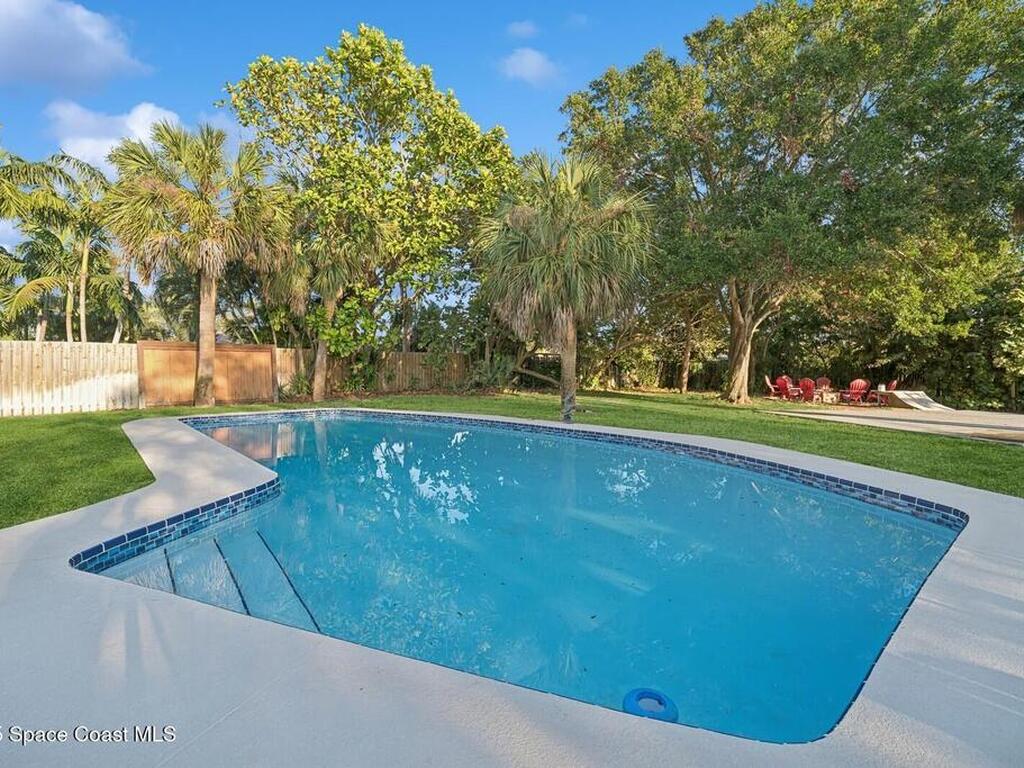 285 Coral Way, Indialantic, FL 32903