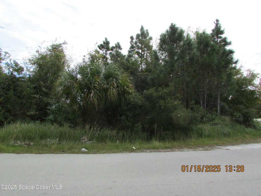 470 Oakmon Road, Palm Bay, FL 32908