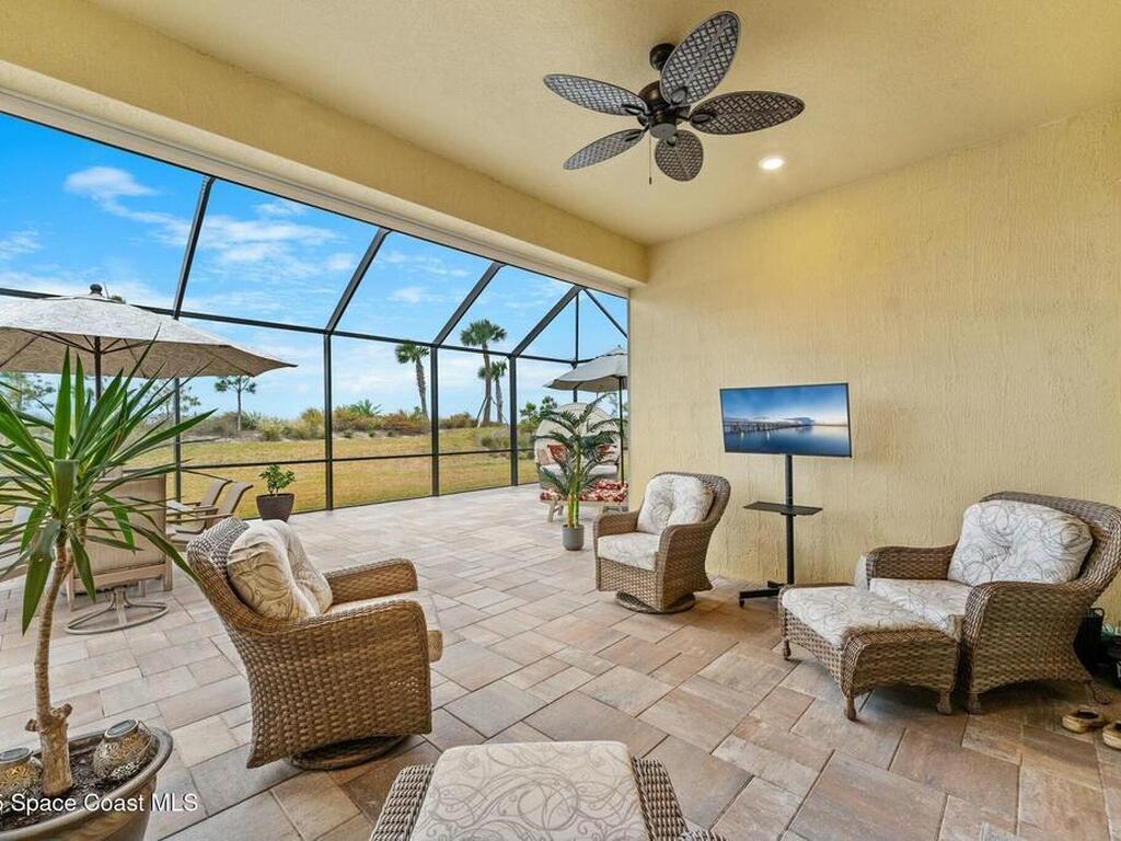 1263 Great Belt Circle, Melbourne, FL 32940