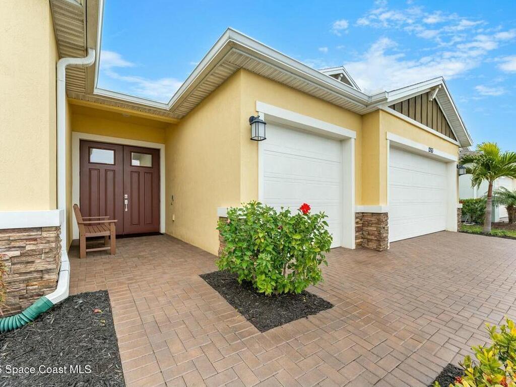 1263 Great Belt Circle, Melbourne, FL 32940