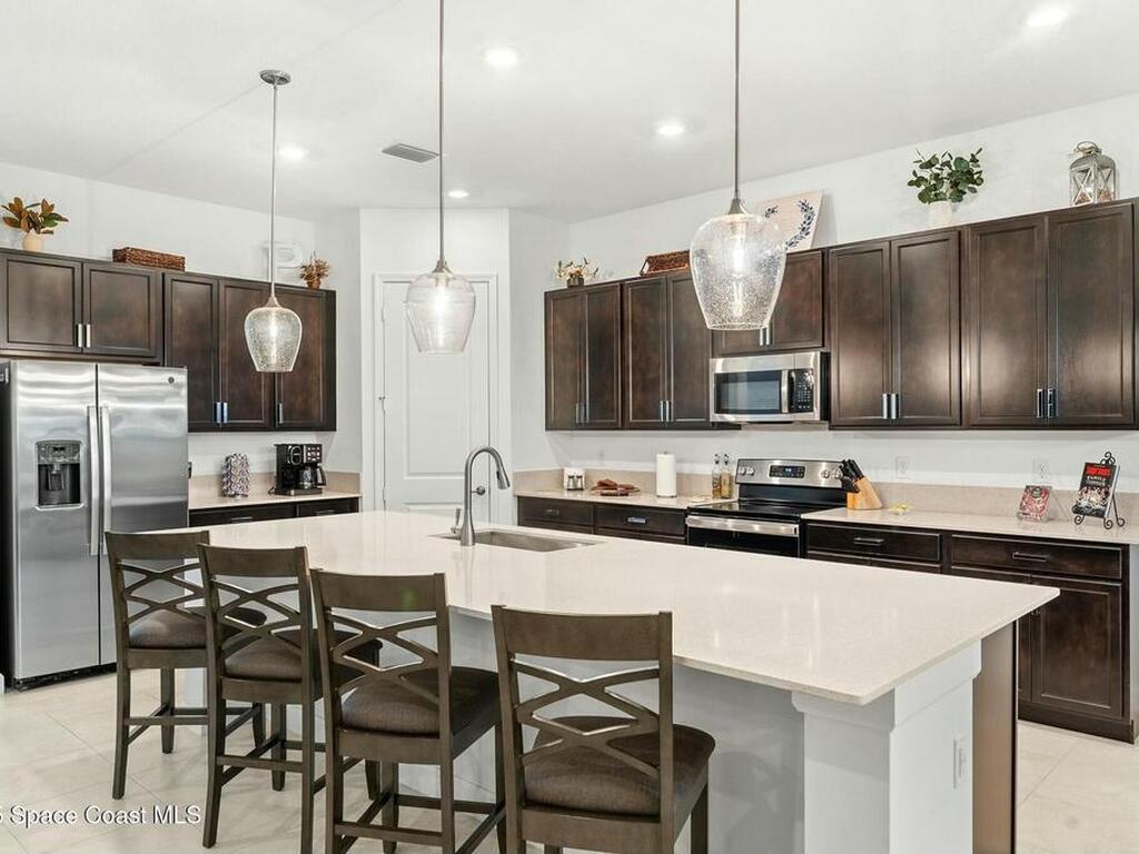 1263 Great Belt Circle, Melbourne, FL 32940
