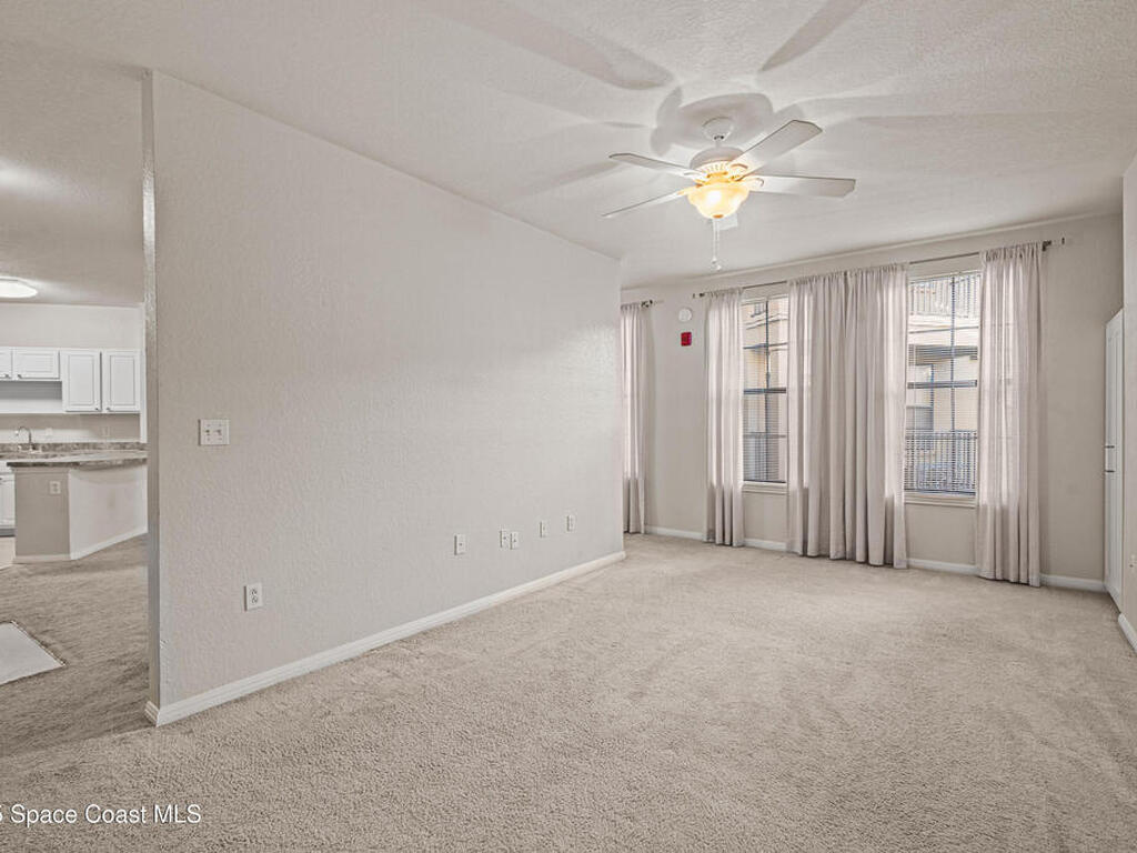 911 N Orange Avenue, Orlando, FL 32801