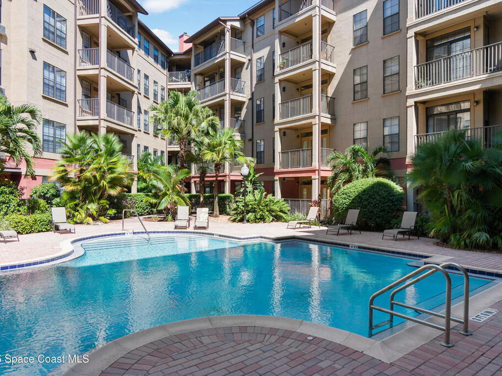 911 N Orange Avenue, Orlando, FL 32801