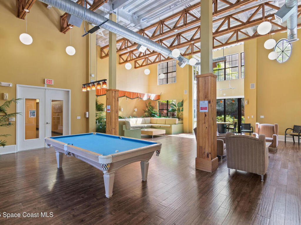 911 N Orange Avenue, Orlando, FL 32801